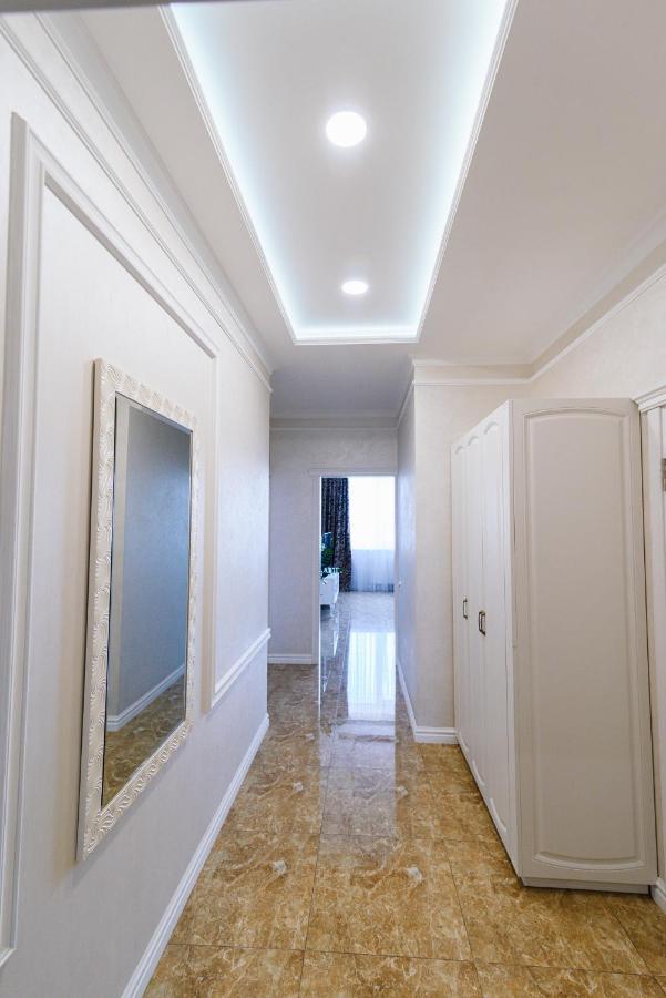 Appartamento Luxury For Business & Pleasure Royal 2 Kiev Esterno foto