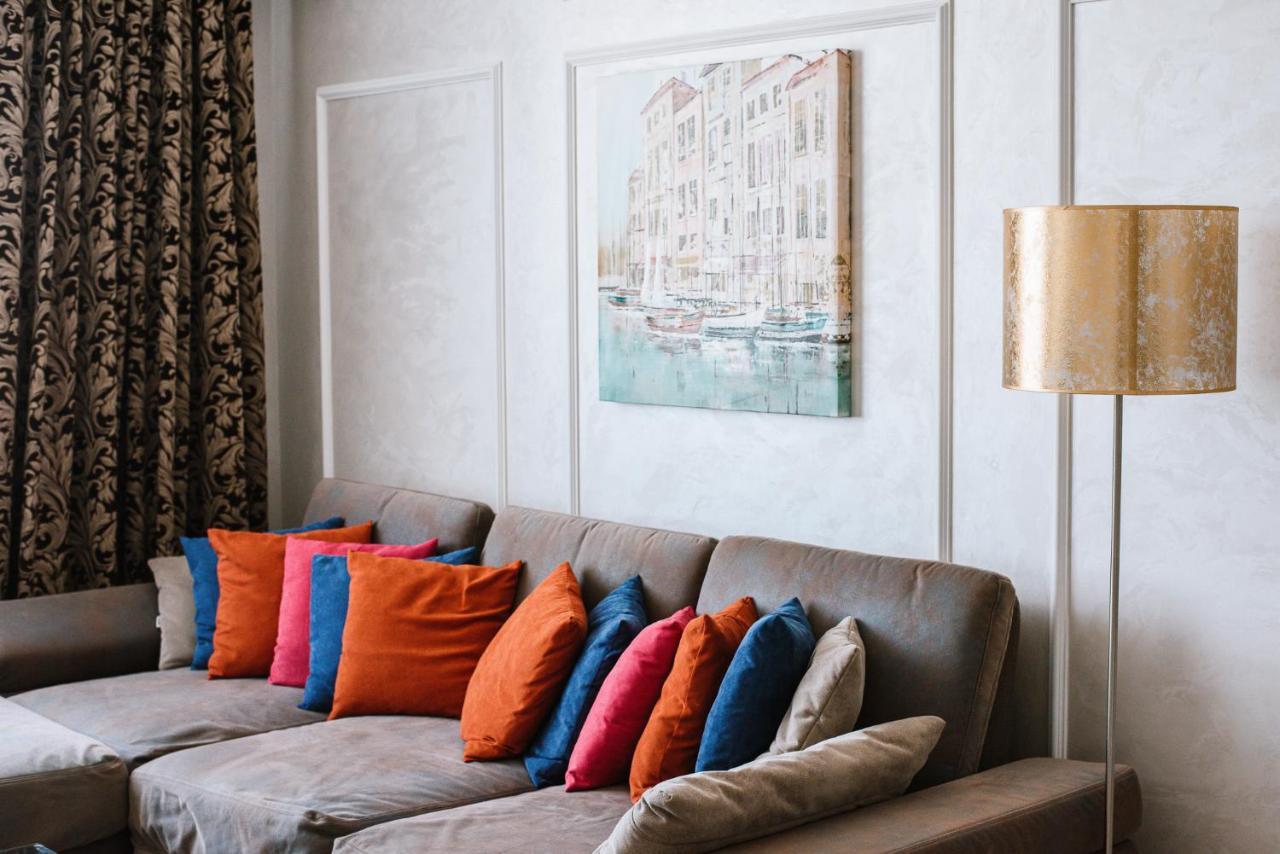 Appartamento Luxury For Business & Pleasure Royal 2 Kiev Esterno foto