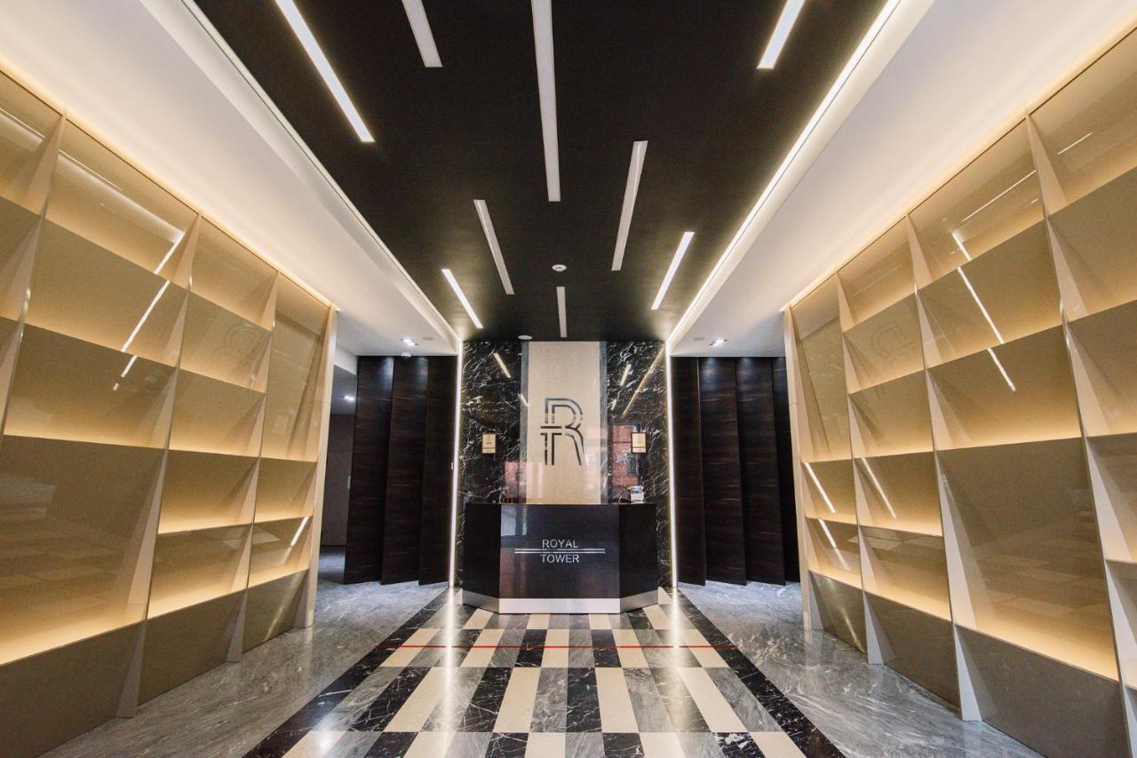 Appartamento Luxury For Business & Pleasure Royal 2 Kiev Esterno foto